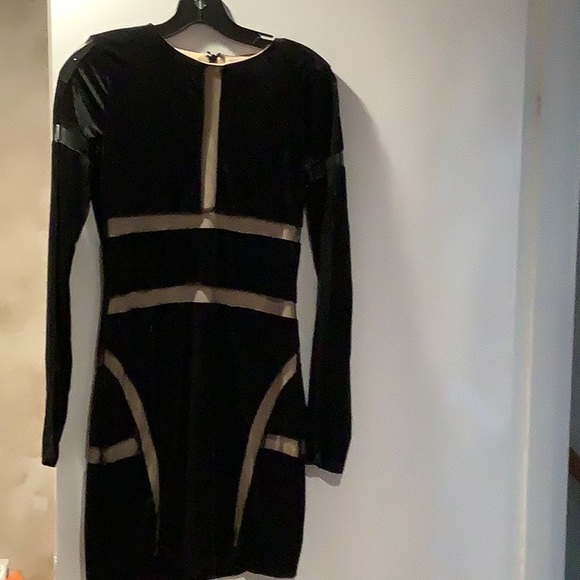 Mustard Seed Dresses & Skirts - 4/$12 beautiful velvet dress